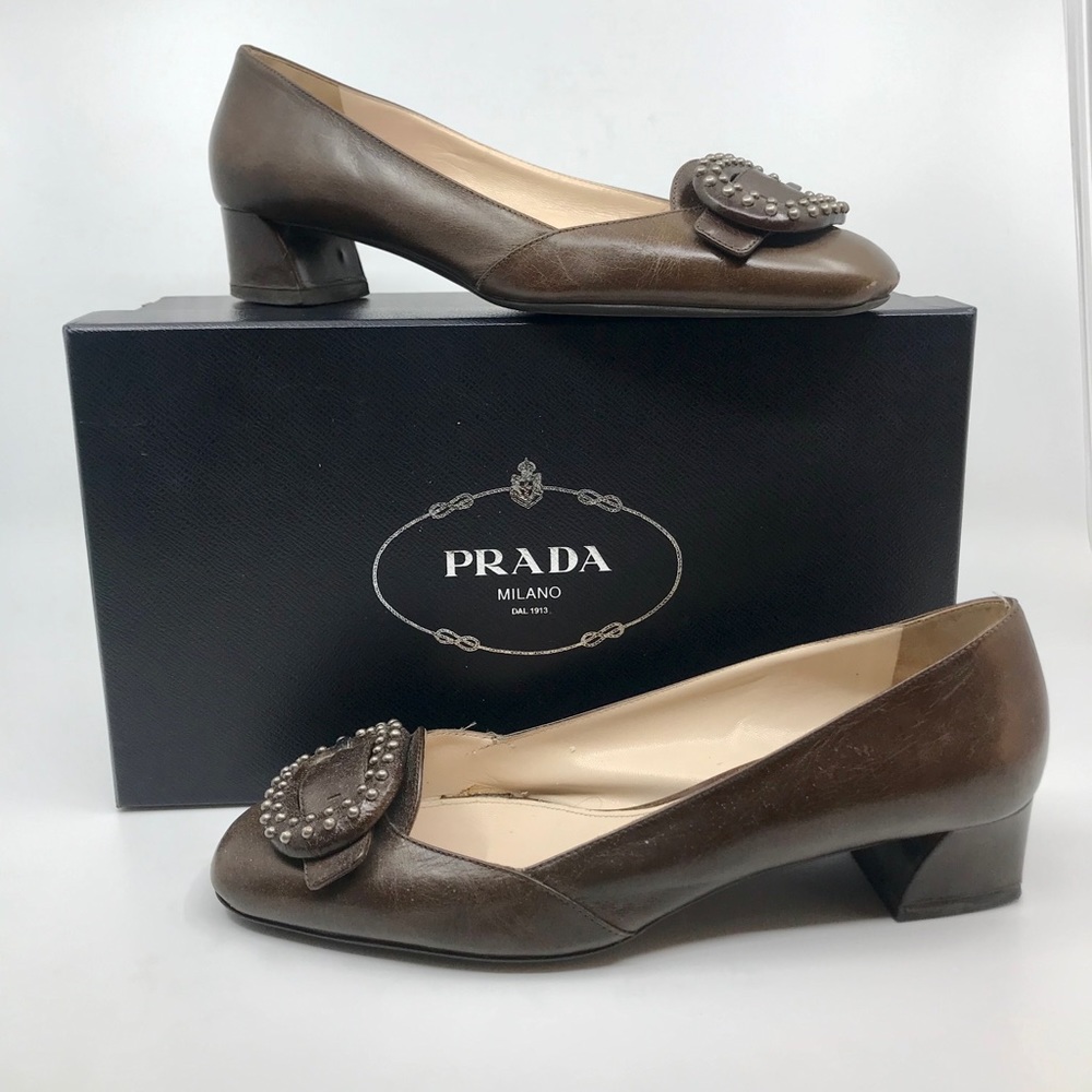 PRADA Brown Leather Buckle Pumps